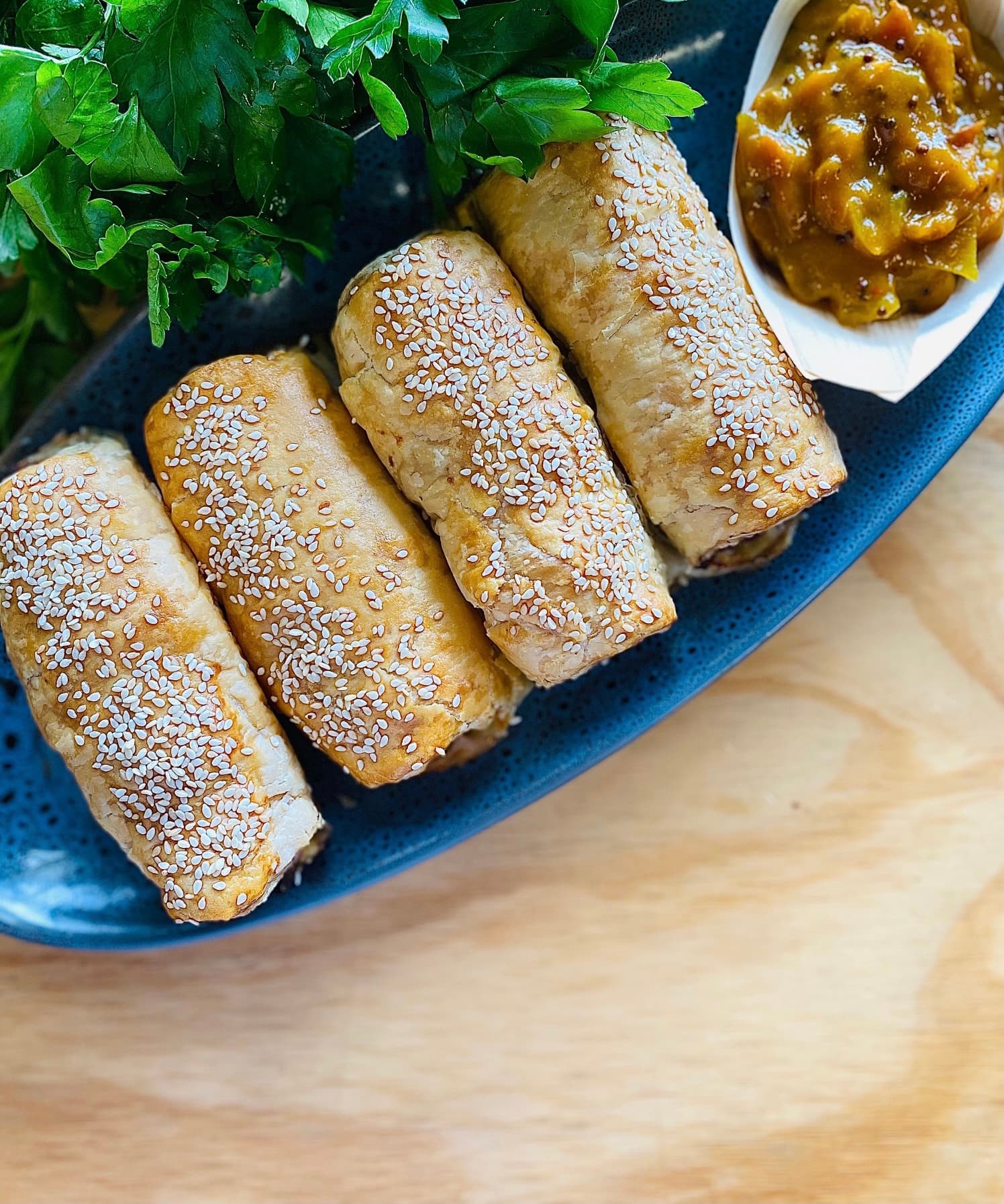 Pork & Apple Sausage Rolls (party Size & 12cm)