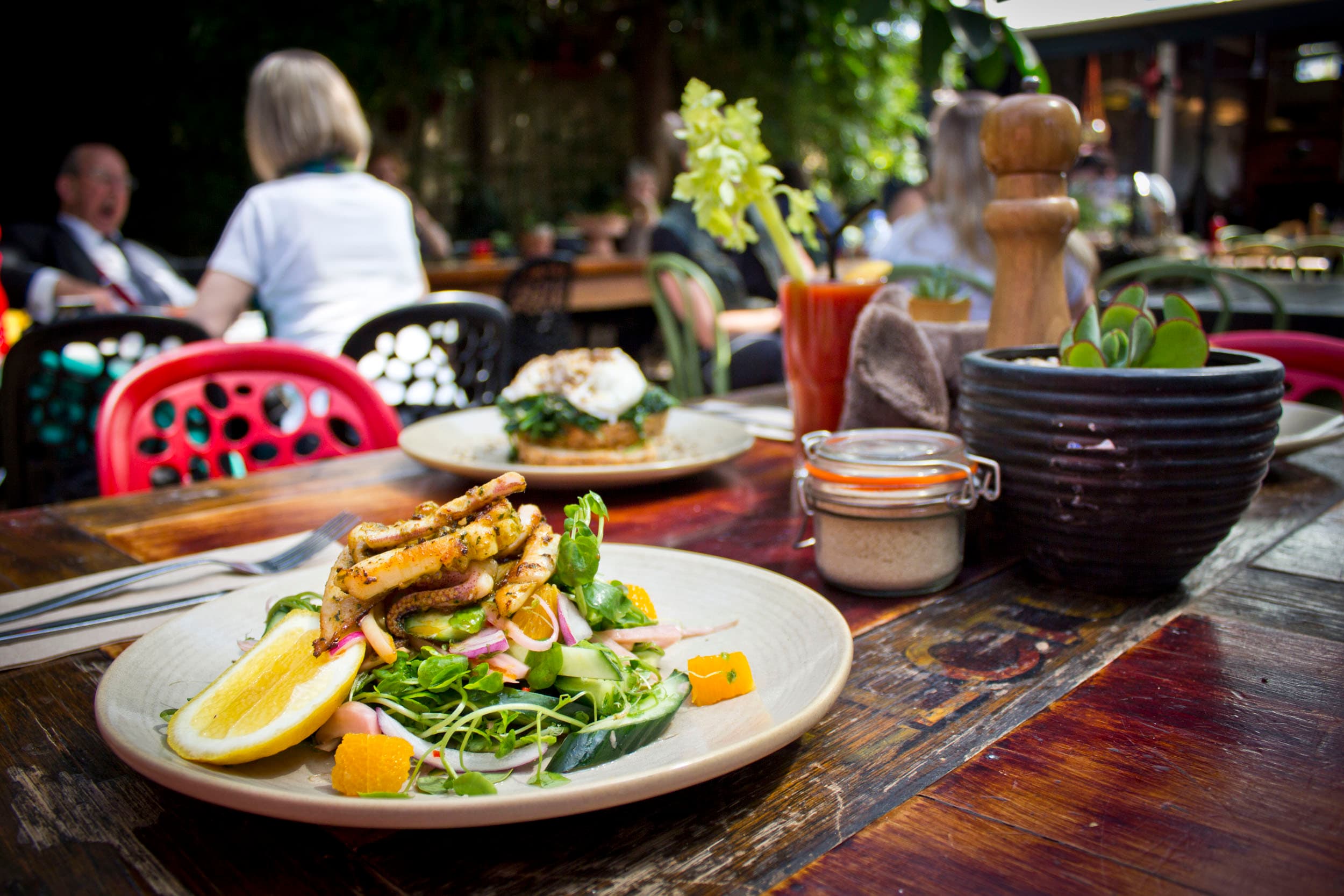 The Cafe GO weatherboard house on Bellerine Street, Geelong